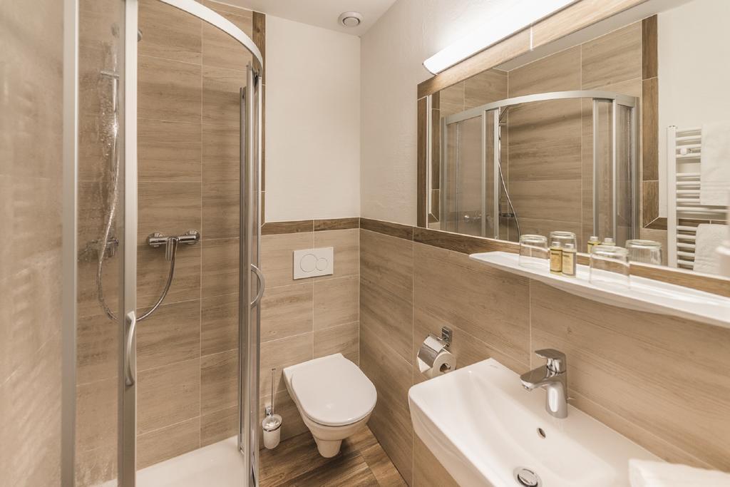 ראוריס Hotel Garni Wieshof מראה חיצוני תמונה